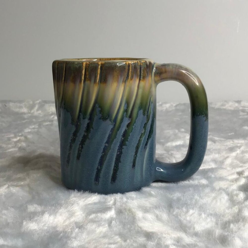 Stoneware Pottery Coffee Mug Drip Blue/Teal w/ Vertical Carved Fluting 12 fl oz. - Picture 4 of 9